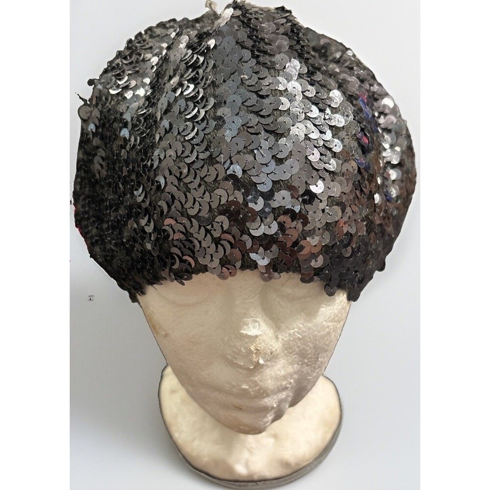 Volcom Shimmer Sequins Beret Black Metallic Sequin Knit Hat Women’s